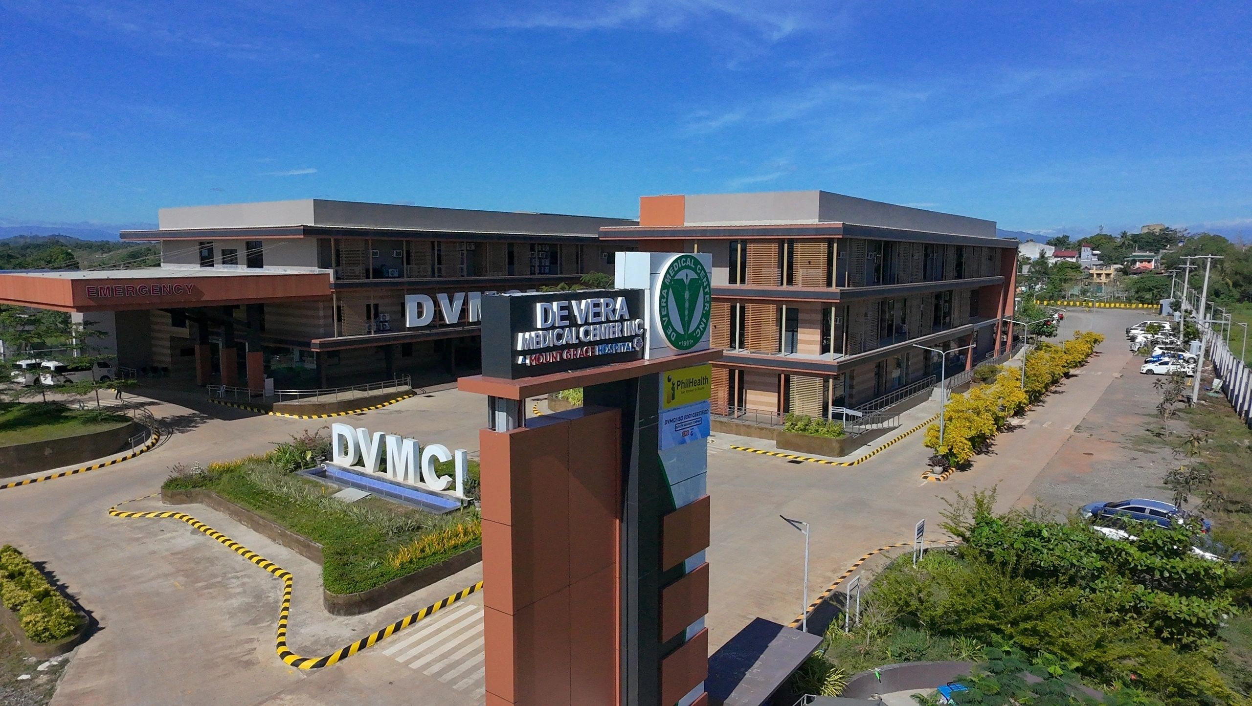 De Vera Medical Center hospital photograph